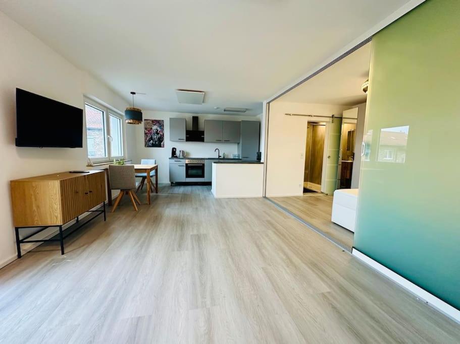Rheinnest , Neue Und Gemuetliche Wohnung ドルマーゲン エクステリア 写真